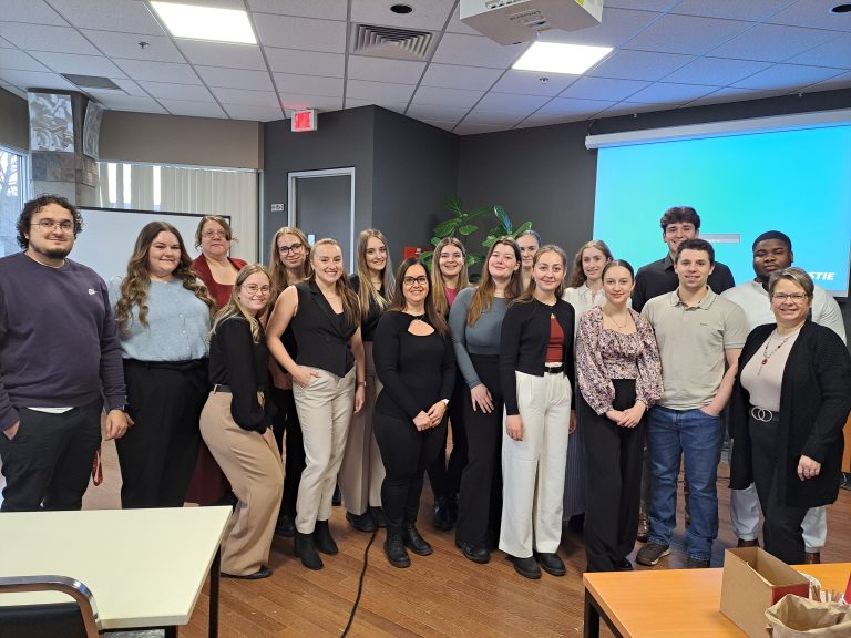 Le comité étudiant CPA et des professeures en sciences comptables de l’UQAC réitèrent leur collaboration avec Centraide
